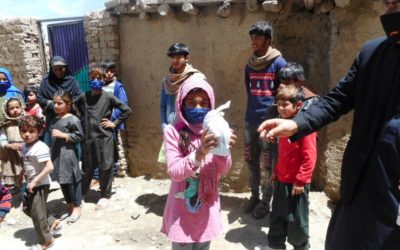 We distribute hygiene kits to needy families in Afghanistan and Kurdistan